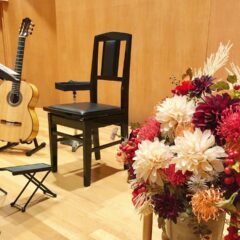 舞台を彩り、 コンサート空間を格上げする舞台花